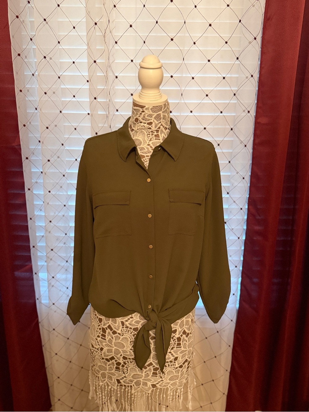 Jones New York Signature Women's Olive Green Button-Front Tie Hem Blouse (153)